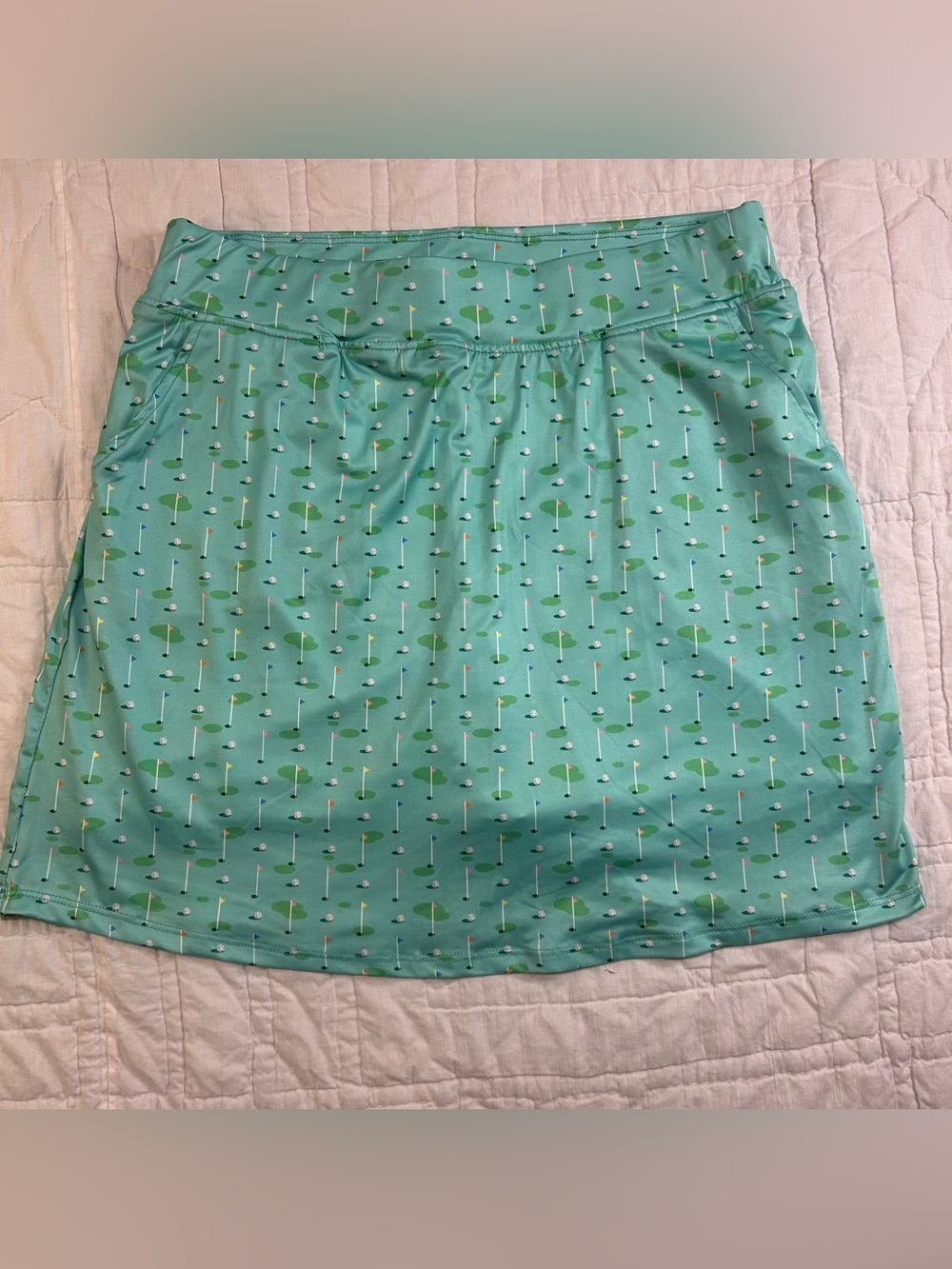 NWT Court Haley Golf Skort Medium Aqua Golf Flag Print Athletic Skirt Coastal